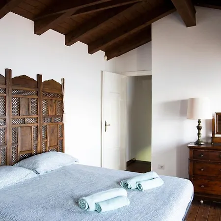 La Limonaia- With Private Garden & Lake View Villa *