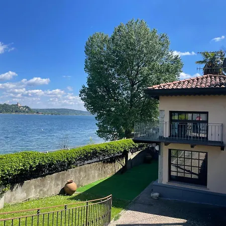 La Limonaia- With Private Garden & Lake View Villa