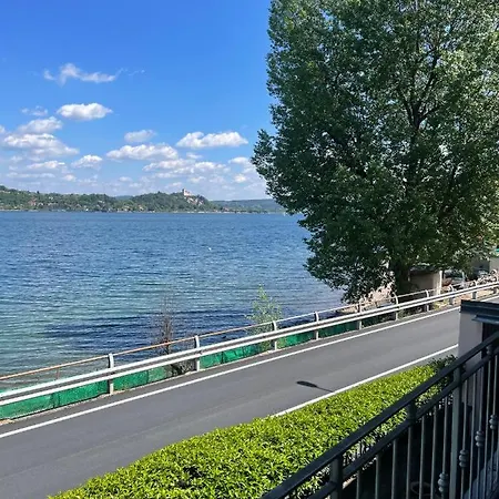 La Limonaia- With Private Garden & Lake View *